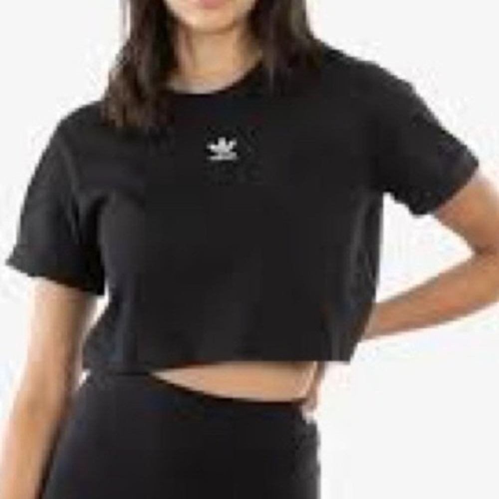 Adidas Adicilor Essentials Women's Black Athletic Crop Top Med